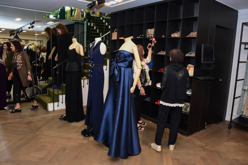 An Evening Around Dresses